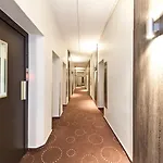 Garner - Wilmersdorf By Ihg 3* Berlin