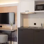 Hotel Garner - Wilmersdorf By Ihg 3*