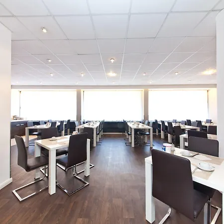 Hotel Garner - Wilmersdorf By Ihg 3*