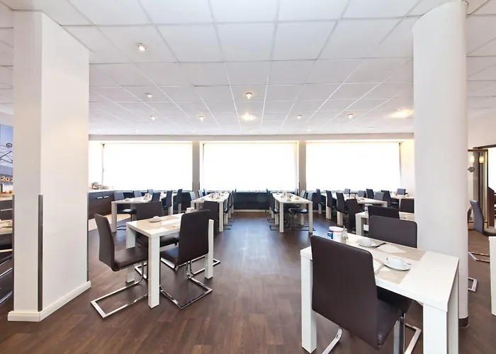 فندق Garner - Wilmersdorf By Ihg 3*