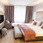 Garner - Wilmersdorf By Ihg 3*